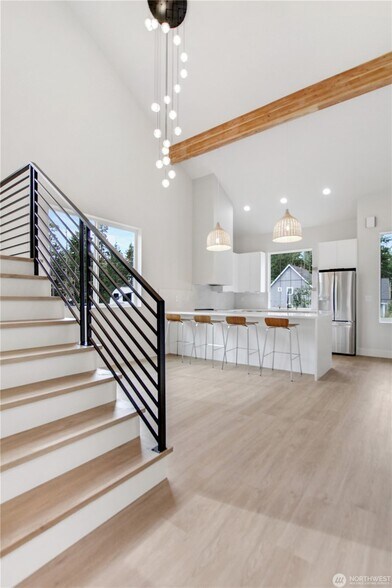 More Photos Of 27906 U St., Ocean Park Apartments For Sale