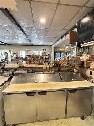 More Photos Of 44 US Route 4, Bridgewater Corners Freestanding For Sale