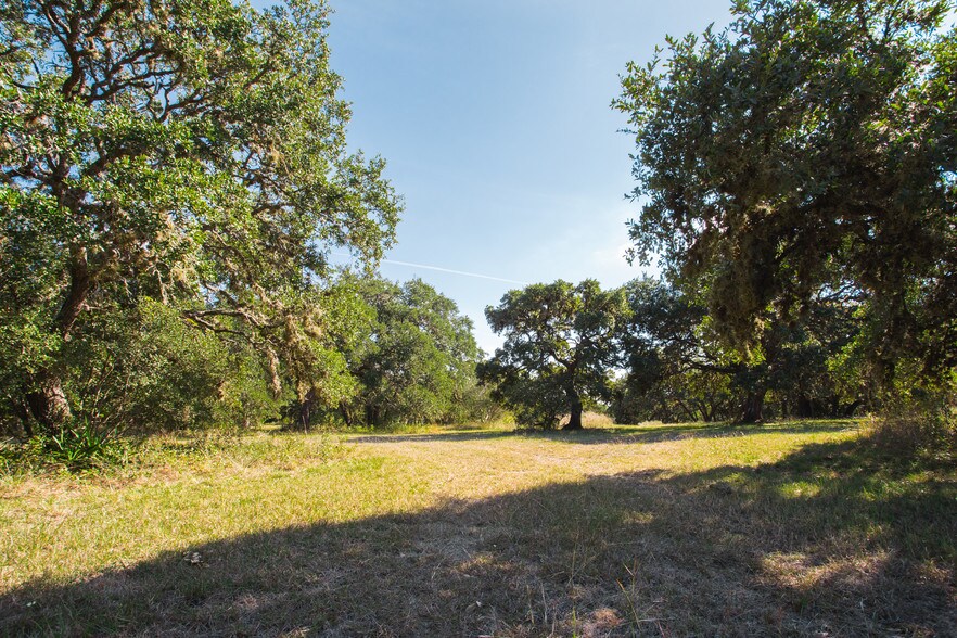 More Photos Of 7087 Dietz Elkhorn Rd, Boerne Land For Sale