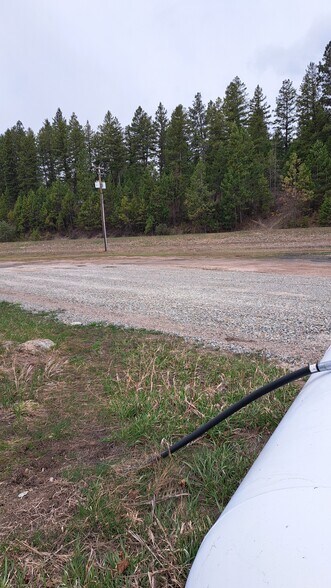 More Photos Of 1987 Farm To Market Rd, Kalispell Industrial For Lease