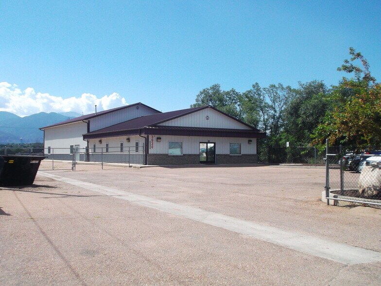 More Photos Of 3930 S US Highway 85 87, Colorado Springs Showroom For Sale
