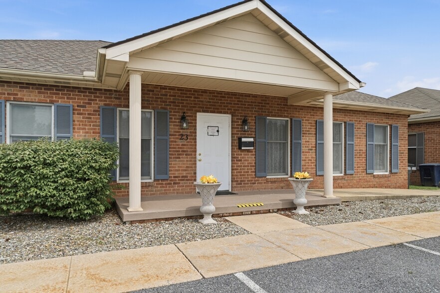 More Photos Of 23 E Frederick St, Walkersville Office For Sale