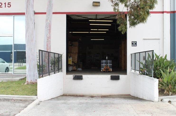 More Photos Of 215 W 134th St, Los Angeles Warehouse For Sale