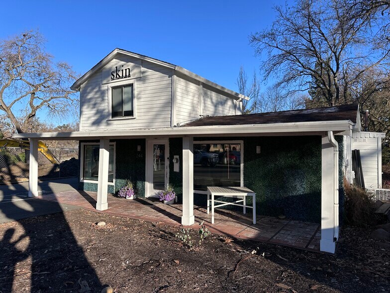 More Photos Of 244 Front St, Danville Medical For Sale