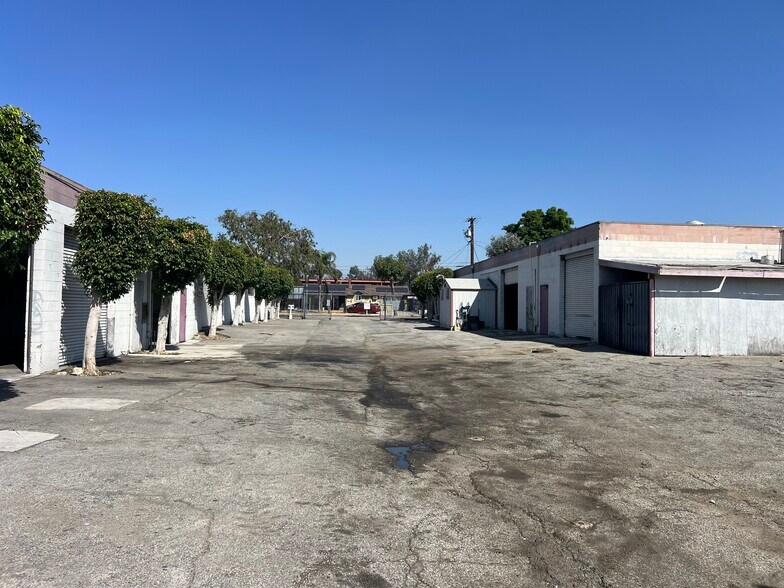 More Photos Of 15251 Boyle Ave, Fontana Warehouse For Sale