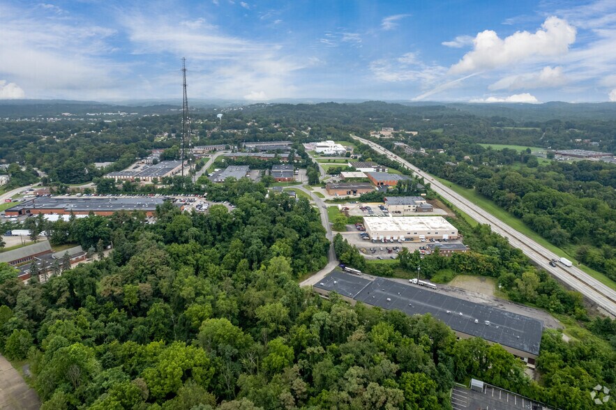More Photos Of 9000-9018 Rico Rd, Monroeville Flex For Lease
