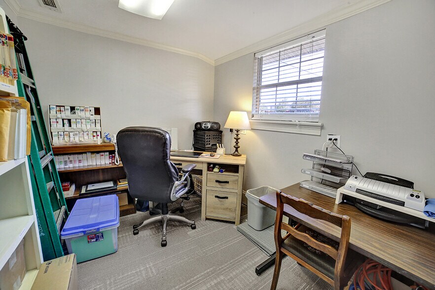 More Photos Of 113 Glenn Ave, Trussville Office Residential For Sale