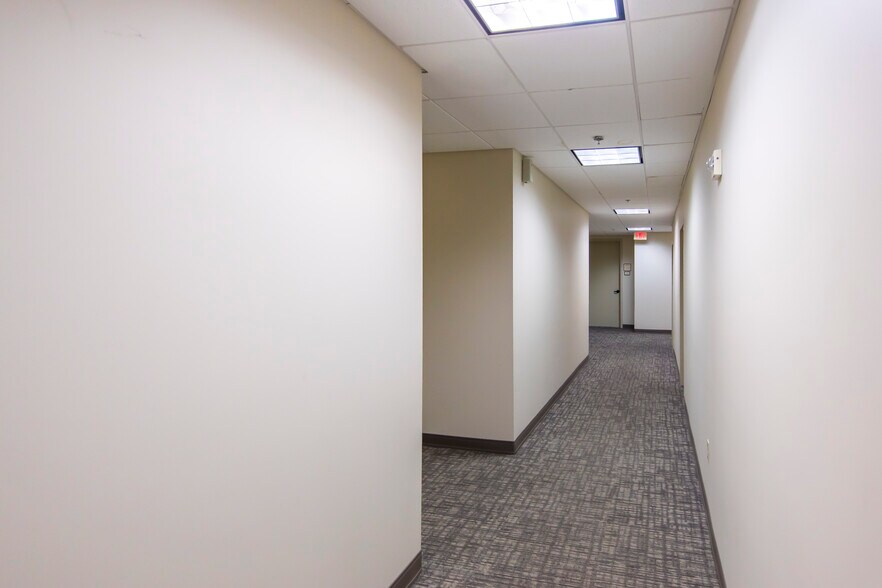 More Photos Of 2050 W County Hwy 30A, Santa Rosa Beach Apartments For Sale