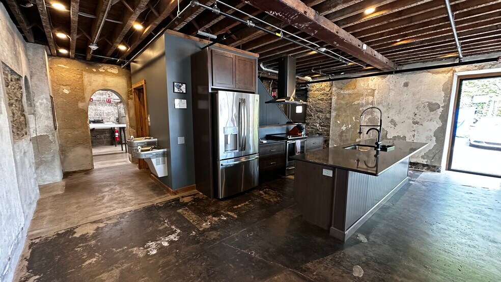 More Photos Of 225 Ferry St, Easton Office Residential For Lease