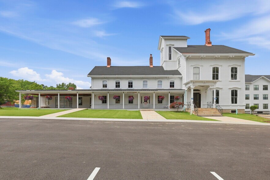 More Photos Of 368 Underhill Ave, Yorktown Heights Specialty For Lease