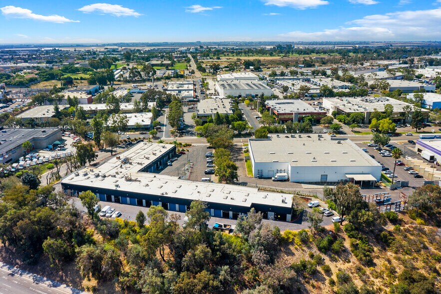 More Photos Of 8680 Miralani Dr, San Diego Warehouse For Lease