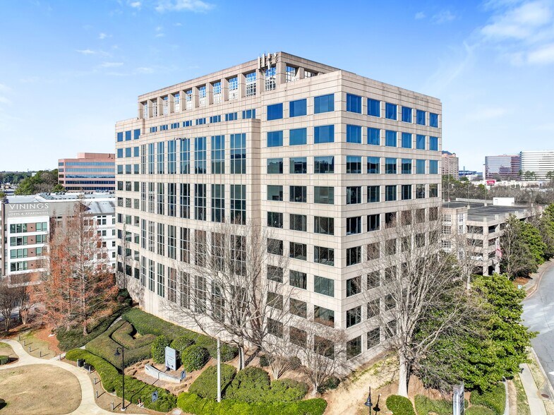 More Photos Of 3225 Cumberland Blvd SE, Atlanta Office For Lease