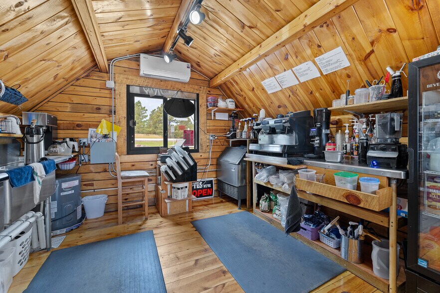 More Photos Of 1116 N 5th St, Custer Trailer Camper Park For Sale