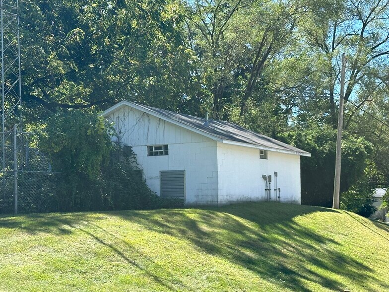 More Photos Of 6745 Johnson Rd, Michigan City Religious Facility For Lease