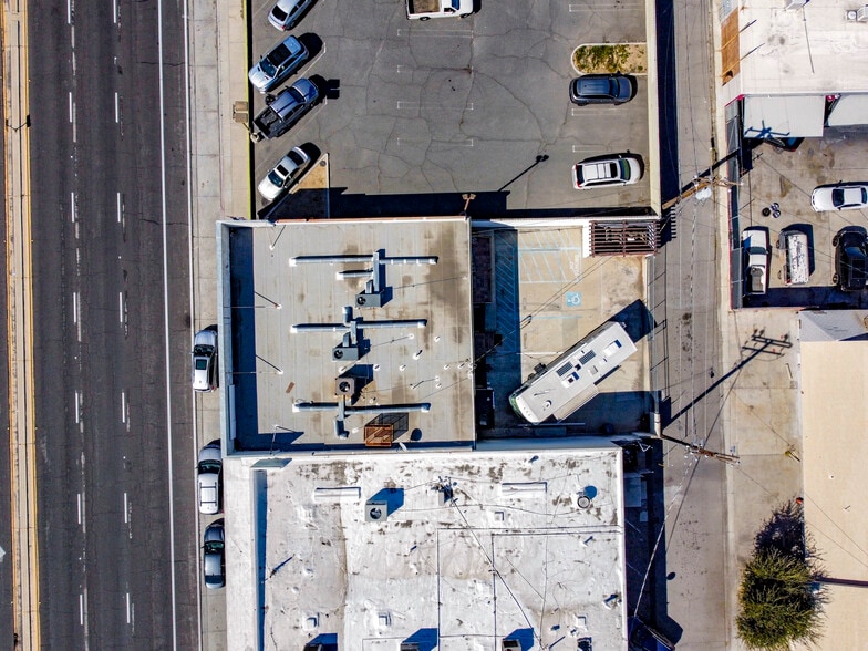 More Photos Of 68482-68484 E Palm Canyon Dr, Cathedral City Storefront For Lease