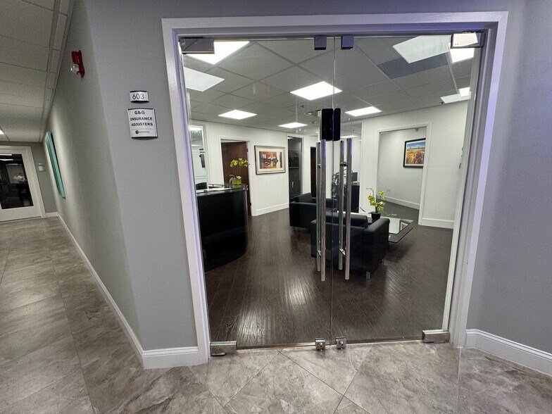 More Photos Of 200 S Andrews Ave, Fort Lauderdale Medical For Lease