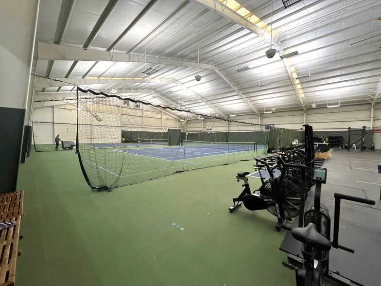 More Photos Of 501 Willis Rd, Spartanburg Religious Facility For Sale