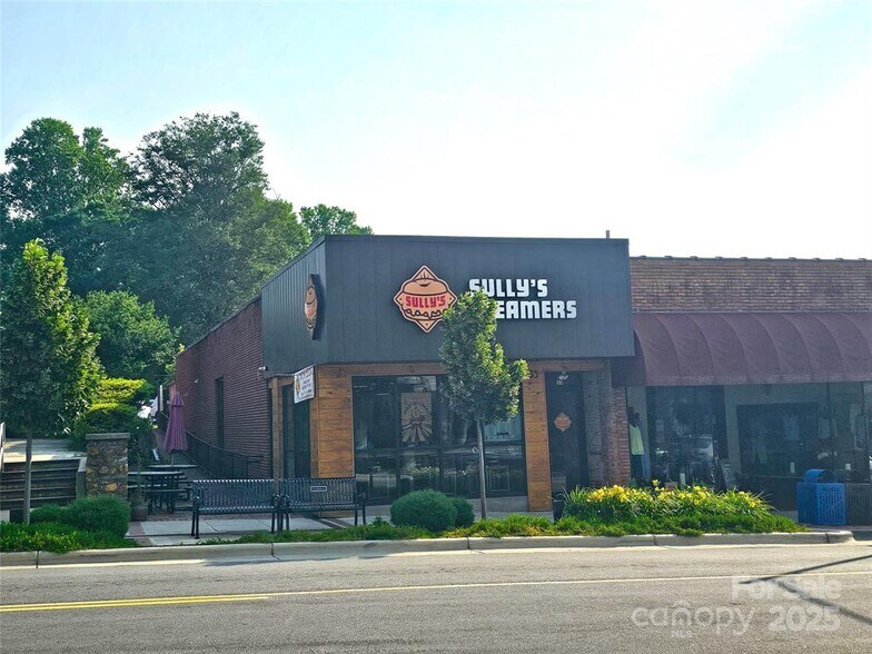 More Photos Of 33 E Main St, Brevard General Retail For Sale