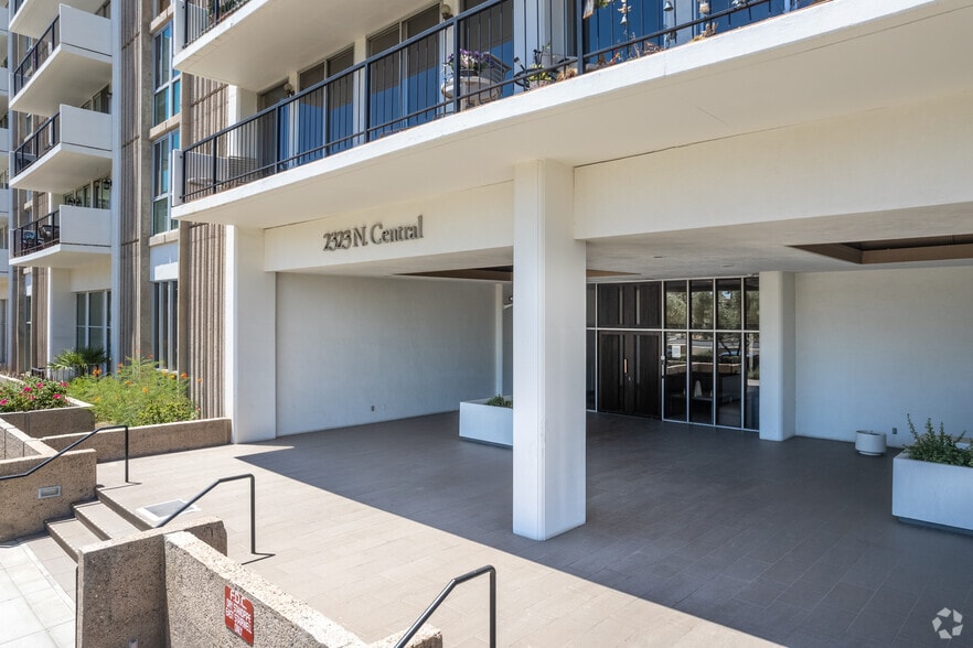 More Photos Of 2323 N Central Ave, Phoenix Apartments For Sale