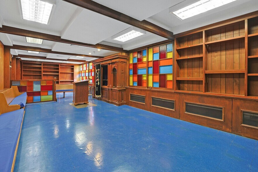 More Photos Of 311 Central Park Ave, Yonkers Specialty For Sale