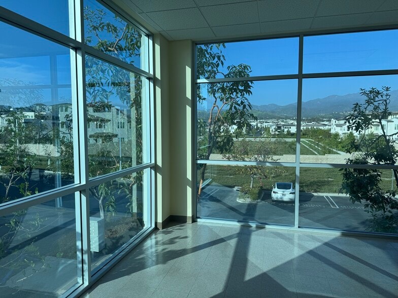 More Photos Of 26180 Enterprise Way, Lake Forest Light Manufacturing For Lease