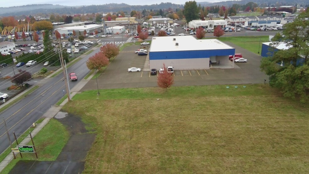 More Photos Of 624 9th Ave, Longview Land For Lease
