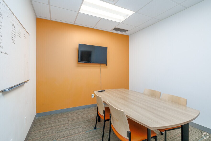 More Photos Of 7-9 Court St, Binghamton Apartments For Lease