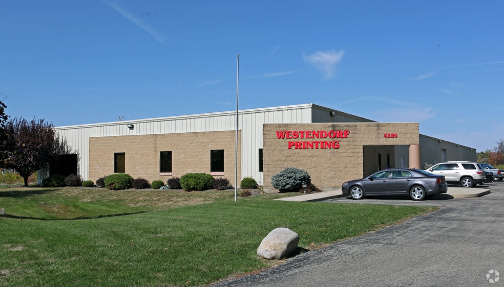 Primary Photo Of 4220 Interpoint Blvd, Dayton Warehouse For Lease