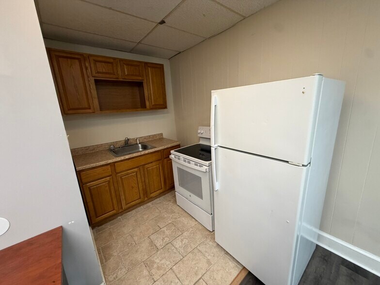 More Photos Of 6106 Torresdale Ave, Philadelphia Storefront Retail Residential For Lease