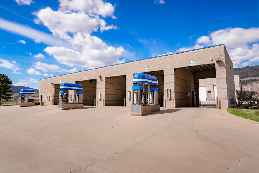 More Photos Of 733 Hogback Dr, Golden Self Storage For Sale