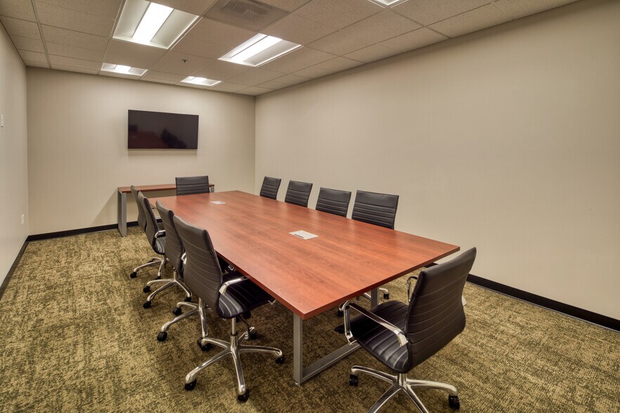 More Photos Of 1375 Exposition Blvd, Sacramento Office For Lease