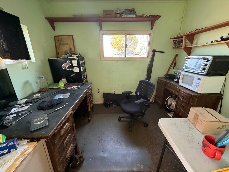 More Photos Of 3925 Lake Isabella Blvd, Bodfish General Retail For Sale