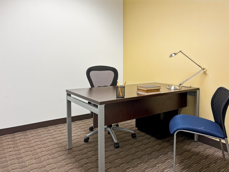 More Photos Of N19W24400 Riverwood Dr, Waukesha Coworking Space