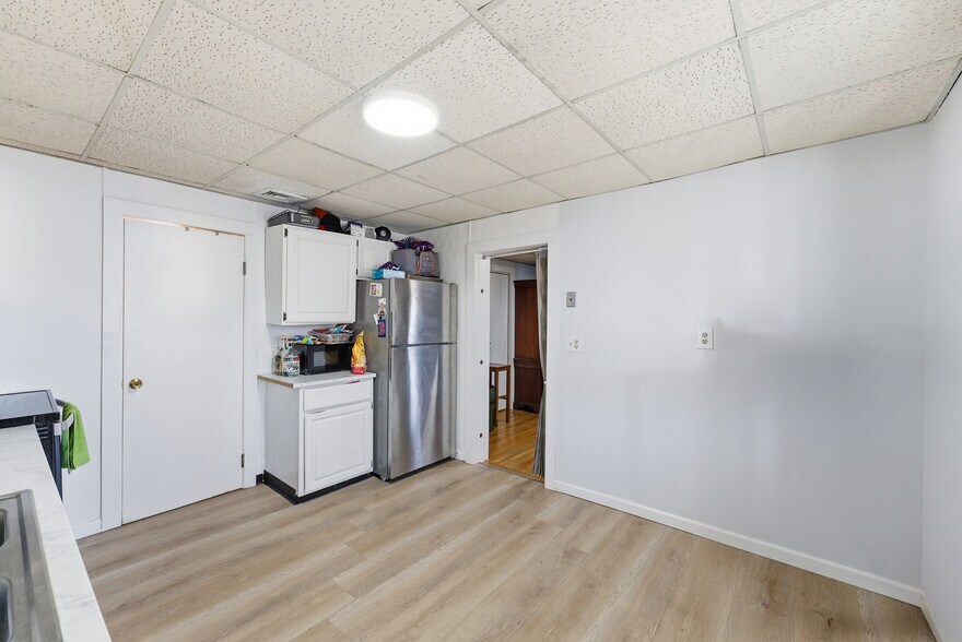 More Photos Of 285-289 East St, Ludlow Apartments For Sale