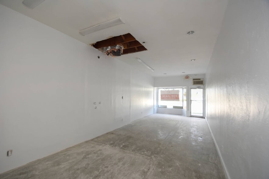More Photos Of 831-845 N Federal Hwy, Fort Lauderdale Storefront For Lease