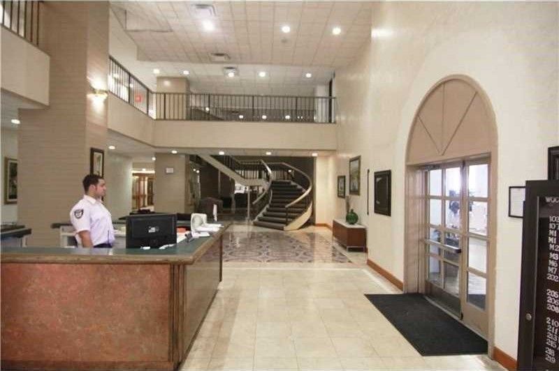 More Photos Of 13499 Biscayne Blvd, Miami Apartments For Sale