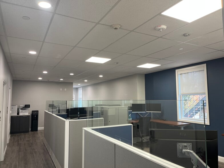 More Photos Of 325 S Main St, Doylestown Storefront Retail Office For Sale