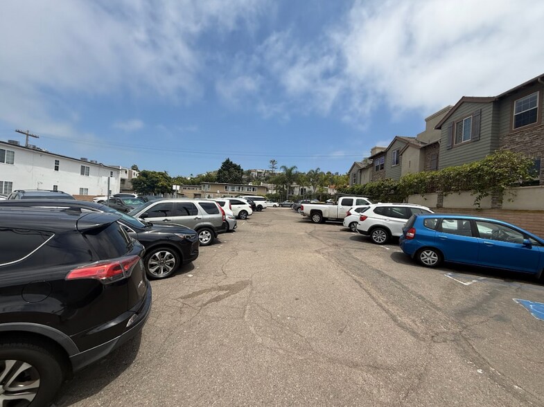 More Photos Of 7542 Herschel Ave, La Jolla Land For Sale