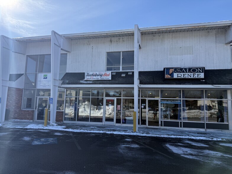 More Photos Of 853 Main St, Tewksbury Storefront Retail Office For Lease