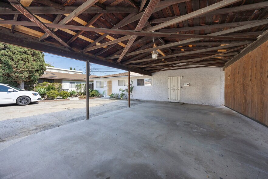 More Photos Of 1148 W 166th St, Gardena Apartments For Sale