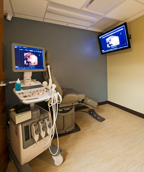 More Photos Of 315 Fort Williams St, Sylacauga Medical For Lease