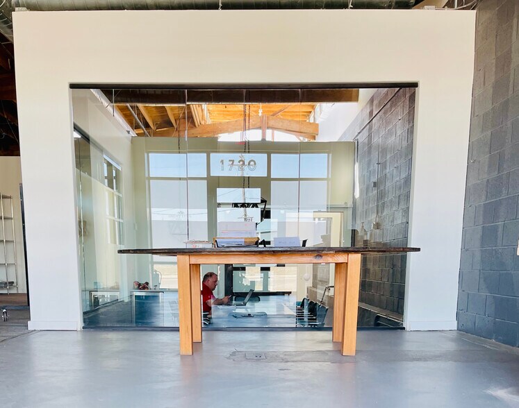 More Photos Of 1720 Cherry St, Kansas City Warehouse For Lease