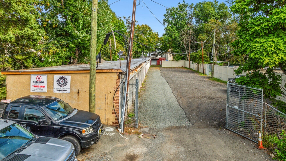 More Photos Of 197 Park St, East Orange Industrial For Sale
