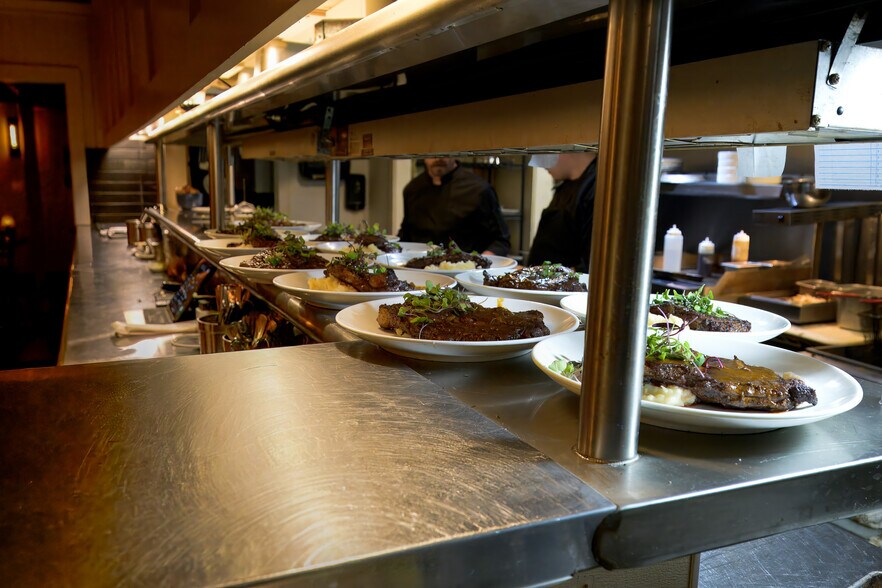 More Photos Of 300 E Main St, Johnson City Restaurant For Sale