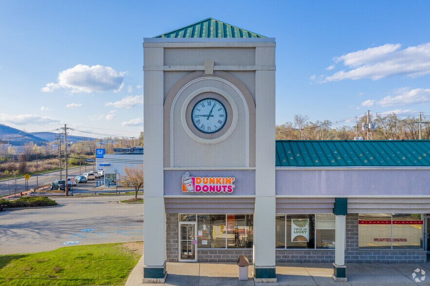 More Photos Of 115-117 Franklin Tpke, Mahwah Unknown For Lease