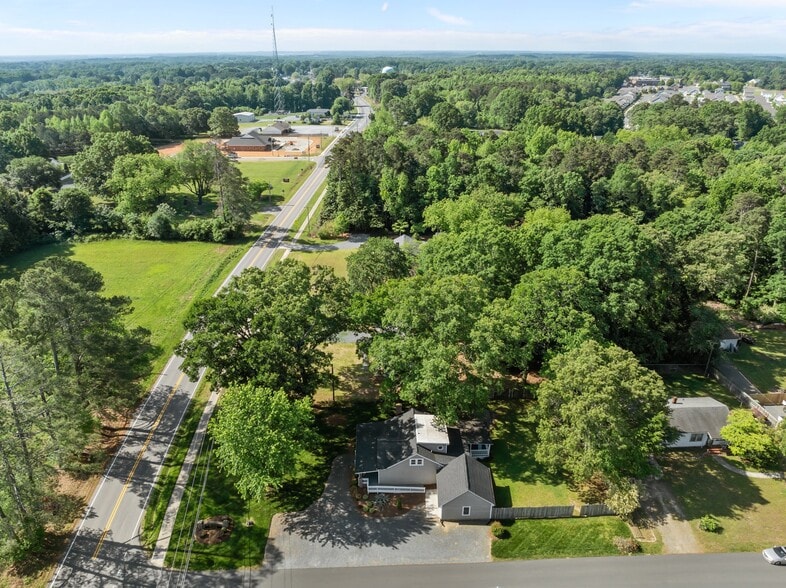 More Photos Of 319 N Central Ave, Locust Office Residential For Sale