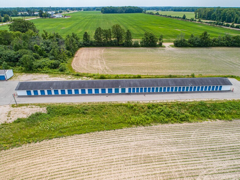 More Photos Of 1067 N Mission Rd, Mount Pleasant Self Storage For Sale