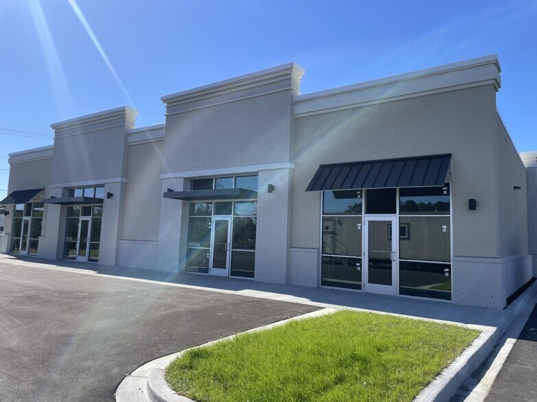 More Photos Of 3801 Denny Ave, Pascagoula Storefront Retail Office For Sale