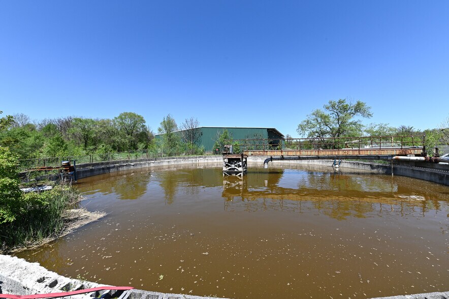 More Photos Of 164 Eyster Rd, Halltown Manufacturing For Sale