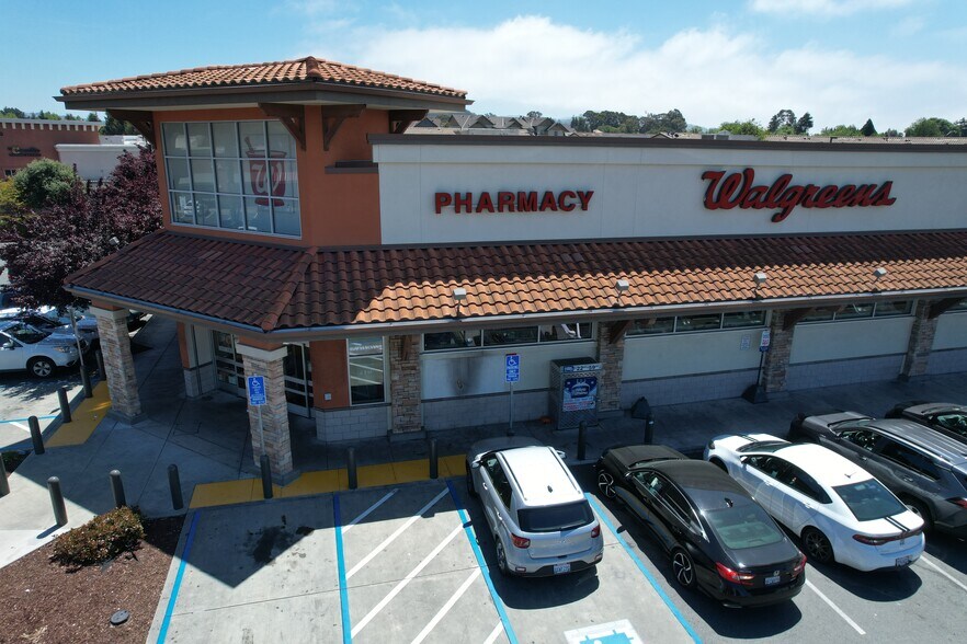 More Photos Of 14280 San Pablo Ave, San Pablo Drugstore For Sale